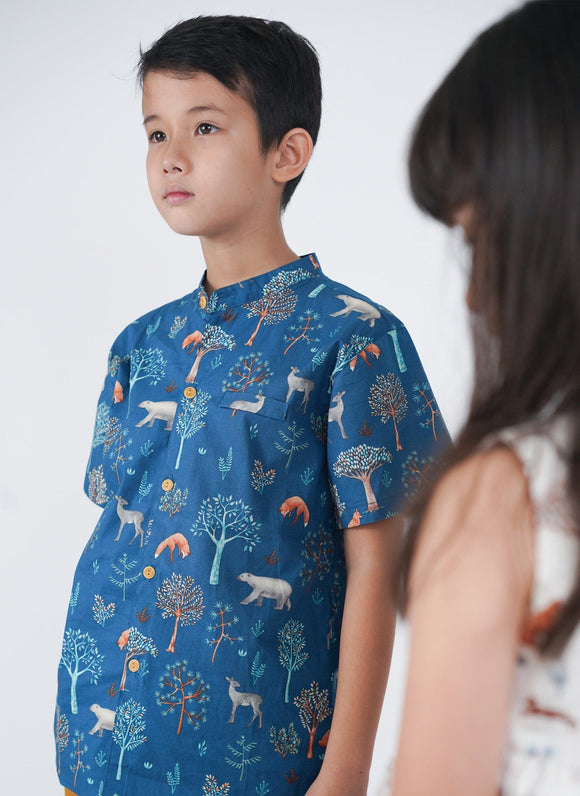 Mandarin Collar Shirt - Animals in Autumn (Blue)