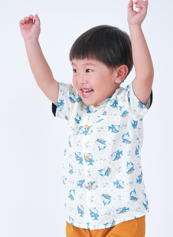 Mandarin Collar Shirt - Hippy Sharks (White)