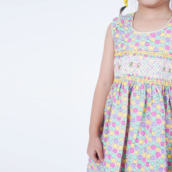 Piper Pebbles Smocked Girl Dress (Pink)