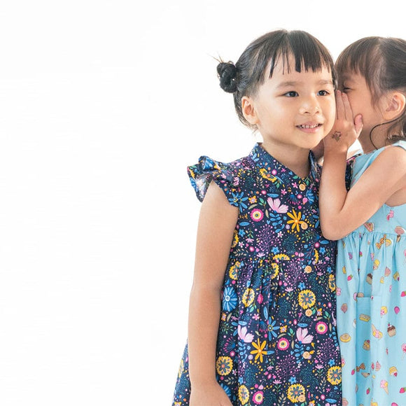 Ruffle Sleeve Button Down Flower Paradise Girl Dress (Navy)