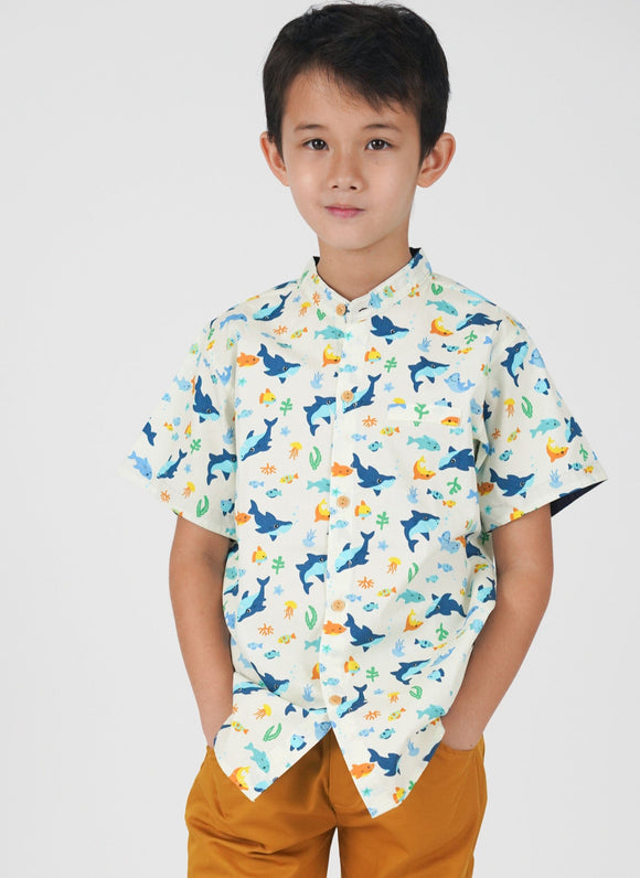 Mandarin Collar Shirt - Shark & Fishes (White)